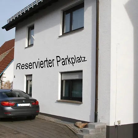 아파트 Ferienwohnung Bueren 부렌